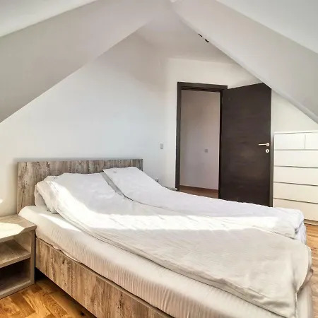 Bumba 公寓 兹拉蒂博尔